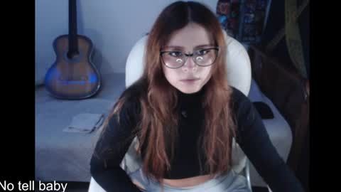 flor3citarockera online show from June 2026 01:36:01 PM
