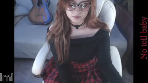 flor3citarockera online show from June 2026 12:48:01 PM