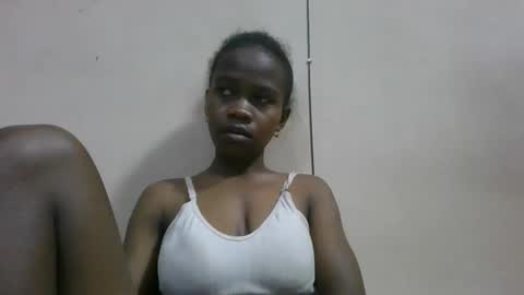 flora48230522373 online show from May 2026 03:17:01 PM