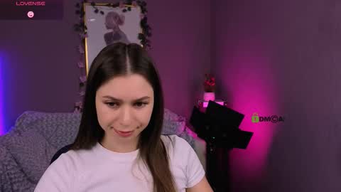 Snapshot of flora_ri chatting on October 2025 09:19:02 AM just ask me online show from October 2025 09:19:02 AM