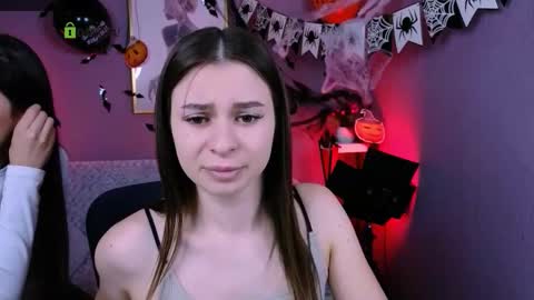 Snapshot of flora_ri chatting on October 2025 09:21:02 AM just ask me online show from October 2025 09:21:02 AM