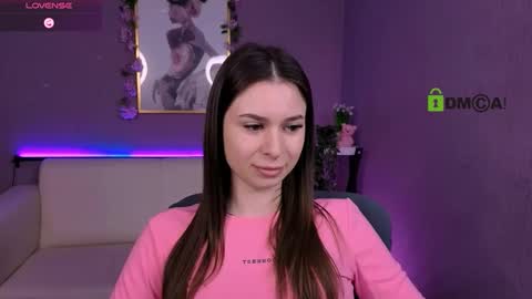 Snapshot of flora_ri chatting on February 2026 10:14:01 AM just ask me online show from February 2026 10:14:01 AM