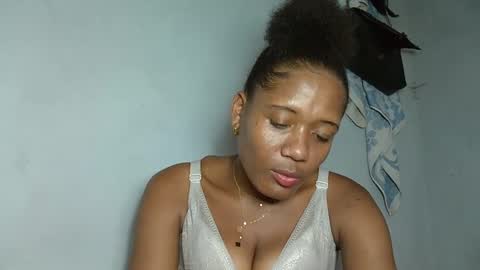 Snapshot of florencia011 chatting on January 2025 11:45:02 AM florencia011 online show from January 2025 11:45:02 AM