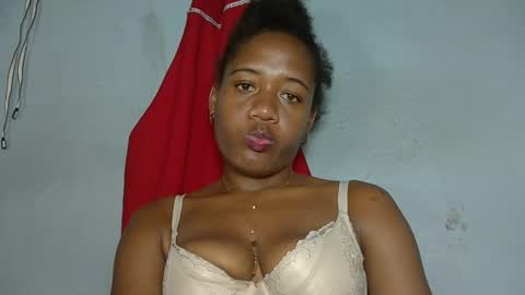 Snapshot of florencia011 chatting on February 2025 06:20:02 PM florencia011 online show from February 2025 06:20:02 PM