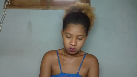Snapshot of florencia011 chatting on February 2025 10:54:02 AM florencia011 online show from February 2025 10:54:02 AM