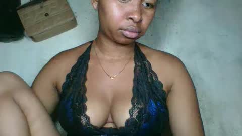 Snapshot of florencia011 chatting on November 2025 08:25:01 AM florencia011 online show from November 2025 08:25:01 AM