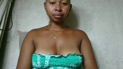 florencia011 online show from March 2026 11:01:01 PM