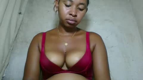 florencia011 online show from May 2026 09:58:01 AM