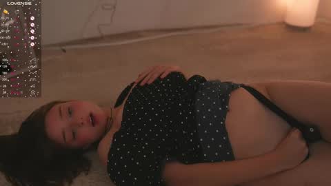 Snapshot of floret_joy chatting on March 2025 11:53:01 PM ALICE online show from March 2025 11:53:01 PM