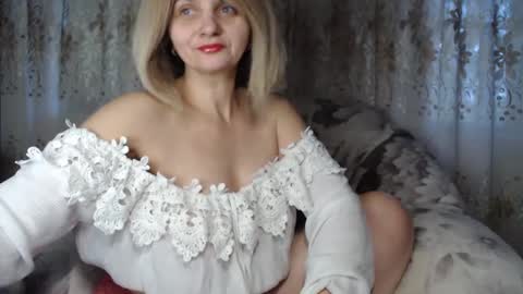 floretdiana online show from December 2024 06:01:02 AM