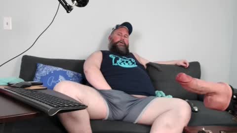 Snapshot of floridabearlive chatting on February 2025 01:05:02 AM FloridaBearLive online show from February 2025 01:05:02 AM