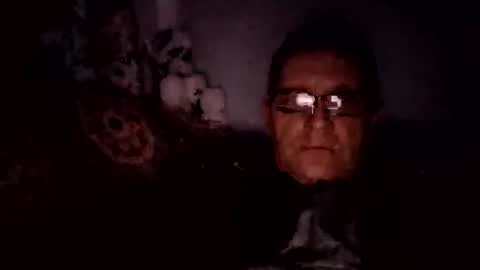 Snapshot of florin2211 chatting on December 2025 02:18:01 AM florin2211 online show from December 2025 02:18:01 AM