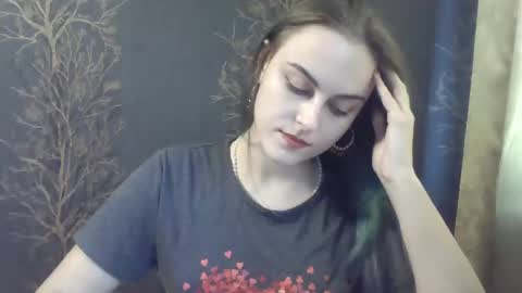 Snapshot of flower_bluee chatting on December 2024 12:06:02 PM Ambika 3 online show from December 2024 12:06:02 PM