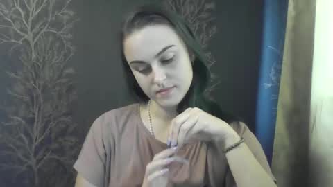 Snapshot of flower_bluee chatting on January 2025 12:09:01 PM Ambika 3 online show from January 2025 12:09:01 PM