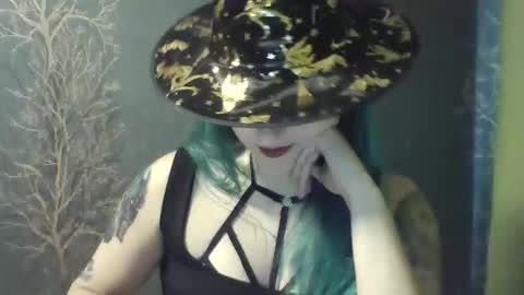 Snapshot of flower_bluee chatting on October 2025 09:55:02 AM Ambika 3 online show from October 2025 09:55:02 AM