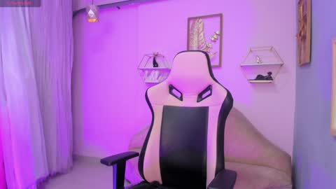 Dulce online show from January 2025 08:55:01 PM