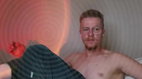 Alexander online show from October 2025 04:15:01 AM