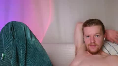 Alexander online show from November 2025 03:32:02 AM