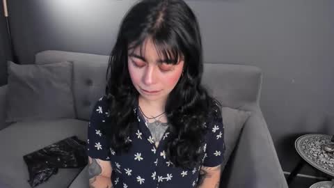 Its a pleasure to meet you. Im Flower. Help me reach 1k. Follow me. online show from December 2025 11:41:02 AM