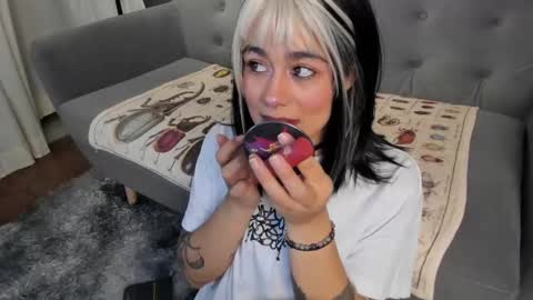 Its a pleasure to meet you. Im Flower. Help me reach 1k. Follow me. online show from March 2026 11:49:01 AM