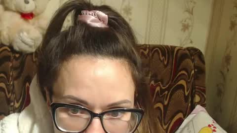 Snapshot of flowercandydoll chatting on February 2025 09:48:01 PM say meow and send tip online show from February 2025 09:48:01 PM
