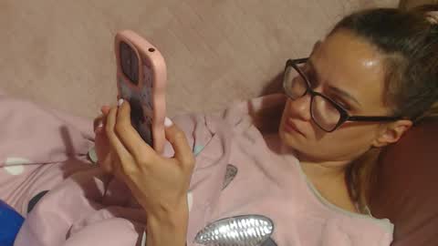 Snapshot of flowercandydoll chatting on October 2025 05:03:02 PM say meow and send tip online show from October 2025 05:03:02 PM