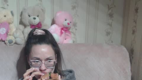 say meow and send tip  online show from March 2026 04:51:01 PM