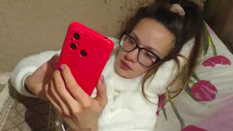 say meow and send tip  online show from December 2024 07:36:01 PM