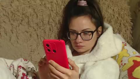 say meow and send tip  online show from February 2025 03:56:01 PM