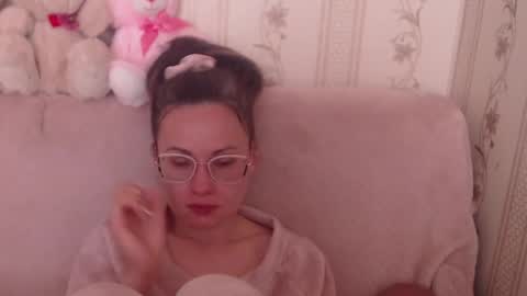 say meow and send tip  online show from May 2026 07:26:01 AM