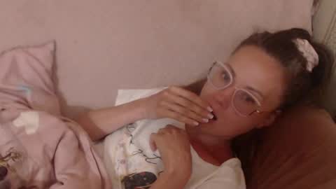 say meow and send tip  online show from May 2026 03:06:02 PM