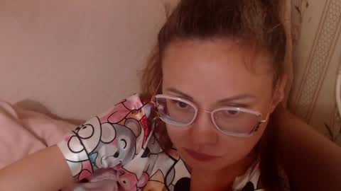 say meow and send tip  online show from May 2026 04:04:02 PM