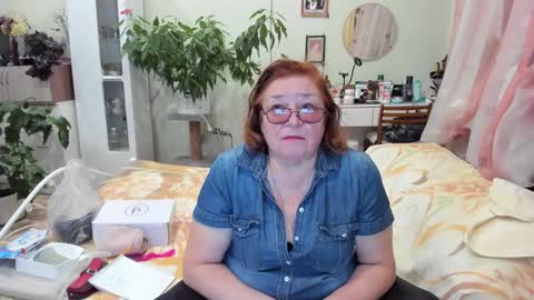 Flowerlower online show from October 2025 04:52:02 PM