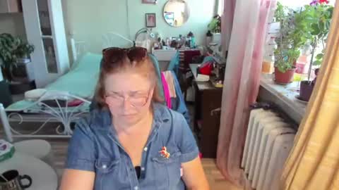 Flowerlower online show from July 2026 06:34:02 PM