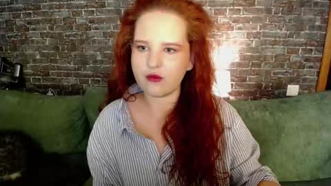 FlowerOfFreedom online show from December 2025 06:06:01 AM