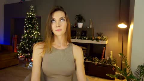 Snapshot of flowerr_powerr chatting on December 2024 10:11:02 PM Katrin online show from December 2024 10:11:02 PM