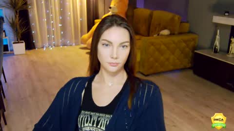 Snapshot of flowerr_powerr chatting on February 2025 10:15:02 PM Katrin online show from February 2025 10:15:02 PM