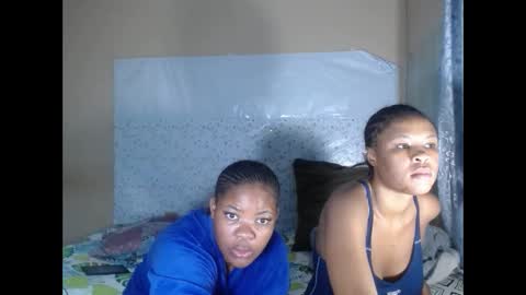 Snapshot of flowersaltry chatting on May 2026 12:16:02 AM flowersaltry online show from May 2026 12:16:02 AM