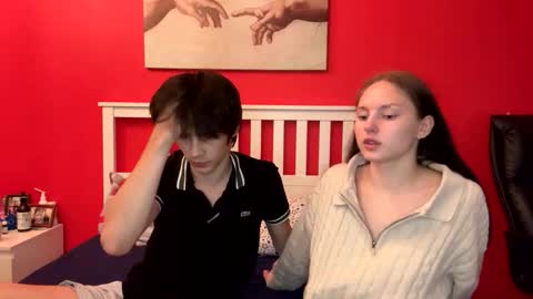 flowerscouple online show from September 2025 02:31:02 PM