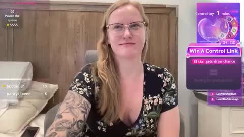 flowingpeach online show from February 2026 06:55:02 PM