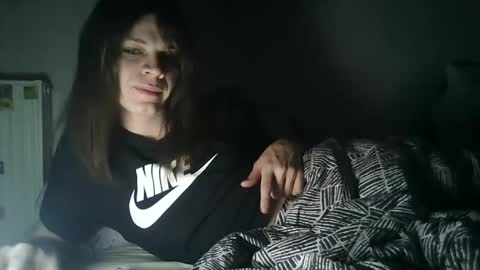 Snapshot of flowpinou chatting on January 2025 02:52:01 AM Emmy online show from January 2025 02:52:01 AM