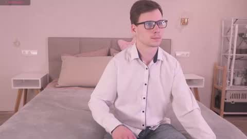 Fluffy and Krut online show from February 2026 01:59:01 PM