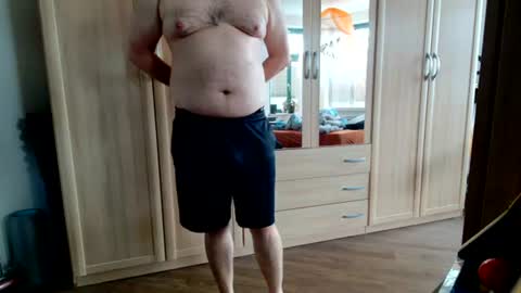 fluffybutt_ online show from June 2026 05:16:02 AM
