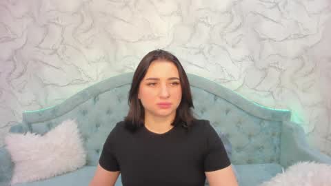 Lina online show from April 2026 12:35:02 AM