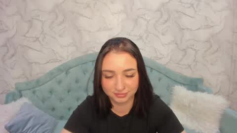 Lina online show from April 2026 12:09:02 AM