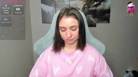 Lina online show from May 2026 01:01:01 AM