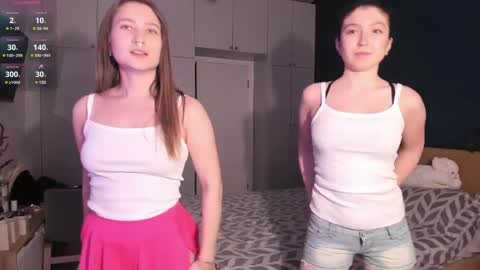 Snapshot of flurry_cute chatting on February 2025 03:25:02 PM Flurry and Chloe online show from February 2025 03:25:02 PM