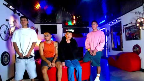 flyckers online show from May 2026 02:13:02 PM
