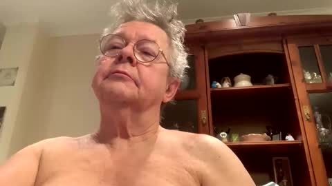 Snapshot of fmartin55 chatting on February 2026 05:47:02 AM fmartin55 online show from February 2026 05:47:02 AM