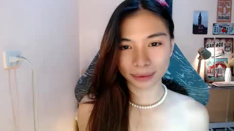 Snapshot of foeheart chatting on November 2025 06:30:02 PM Foe online show from November 2025 06:30:02 PM